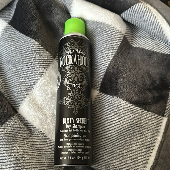 Bed Head Rockaholic dry shampoo - Picture 1 of 5